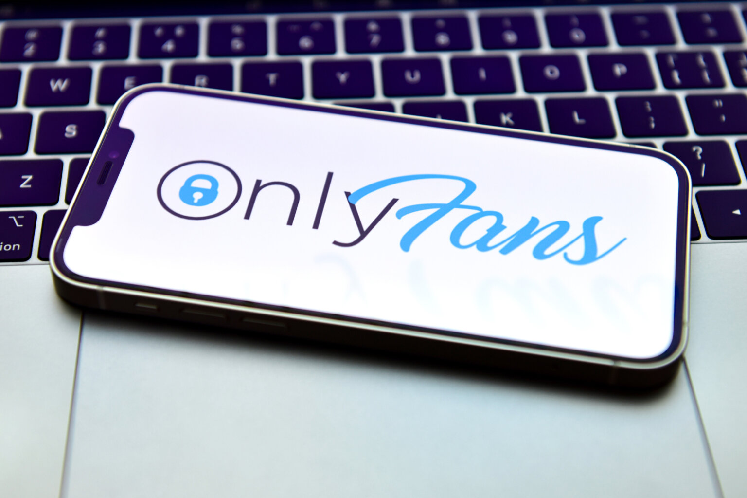 Is OnlyFans subscription Anonymous? | fanscribers.com