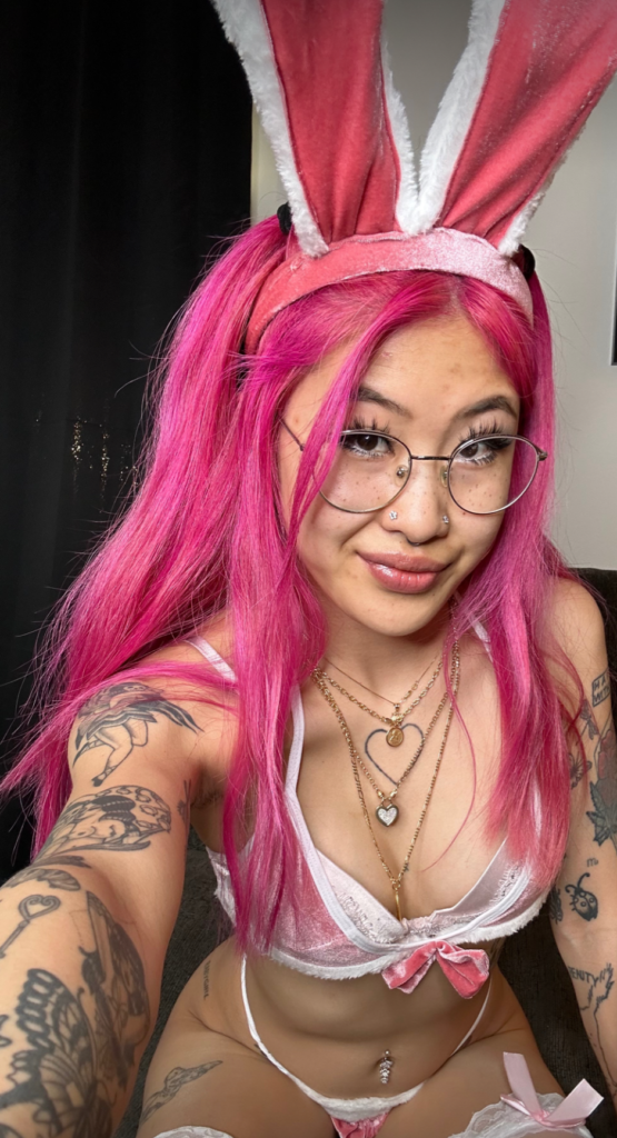 Sexy photo of Asian OnlyFans Model named Lily @lovelyasianlily wearing bunny ears