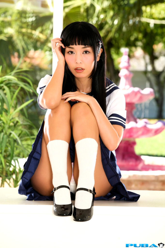 Anteprima del porno cosplay di Marica Hase Asian School Girl