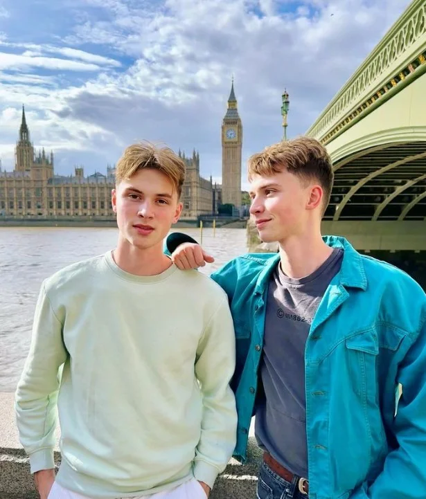 Czech Gay Twins @czechgaytwins OnlyFans model picture wearing jacket