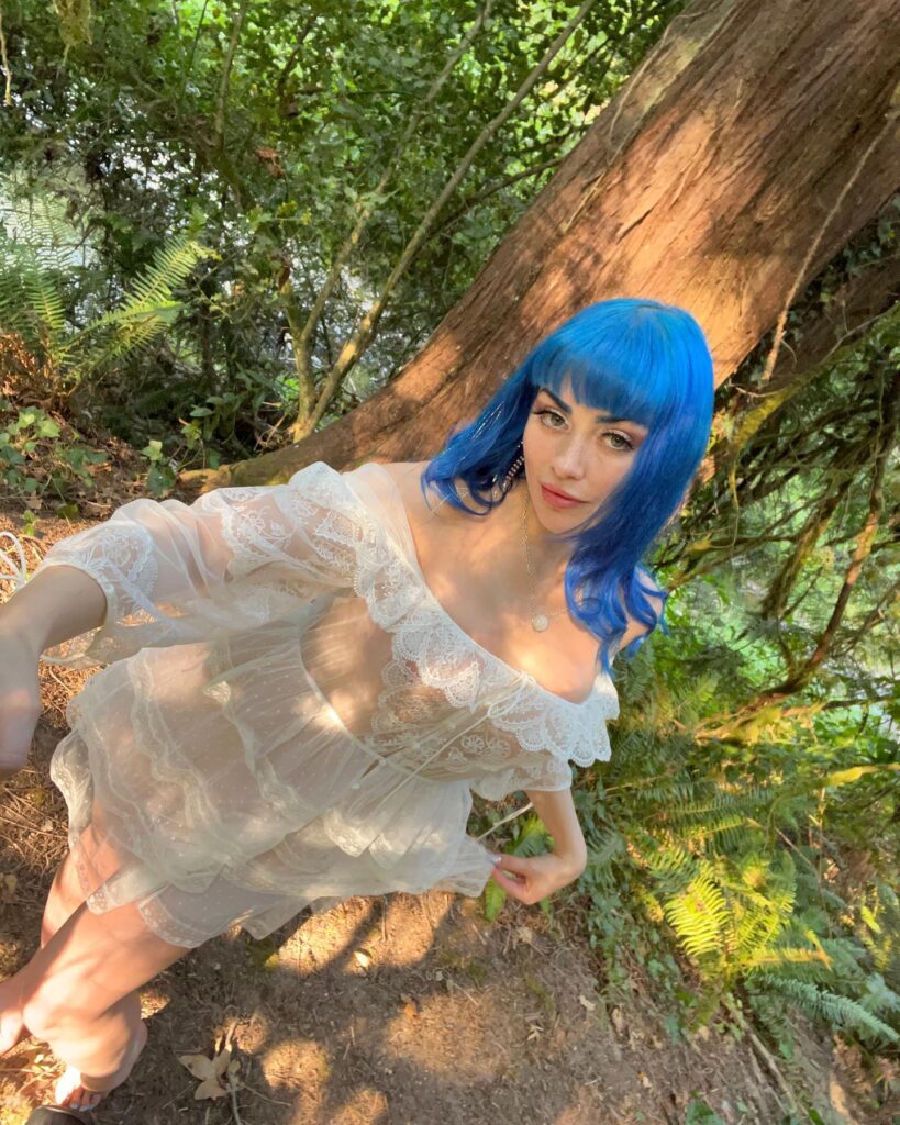 Karol G Look-Alike Jewelz Blu @jewelzblu
OnlyFans Leaks Leaked Wearing a Sexy White Dress Beautiful Blue Haired Pornstar