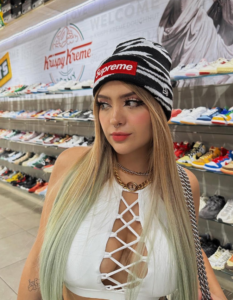 AriGameplays: Sexy Streamer y Modelo Mexicana | Reseña de OnlyFans