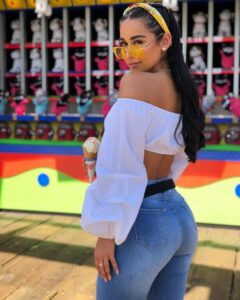 Pocket Sized Barbie: Cute Petite Barbie Doll (OnlyFans Review