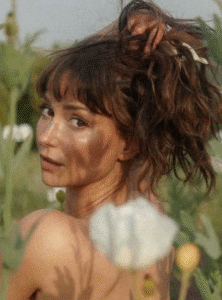 Does Milana Vayntrub Have an OnlyFans? | fanscribers.com