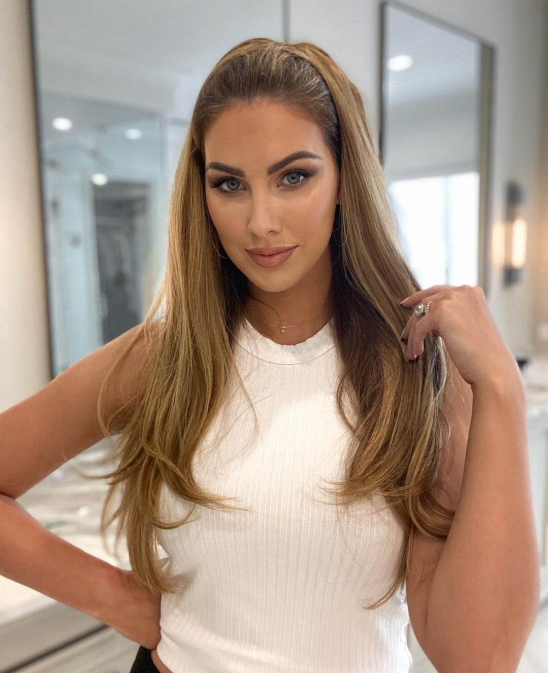 Katherine Webb: Blonde Sexy Model (OnlyFans Review) | fanscribers.com