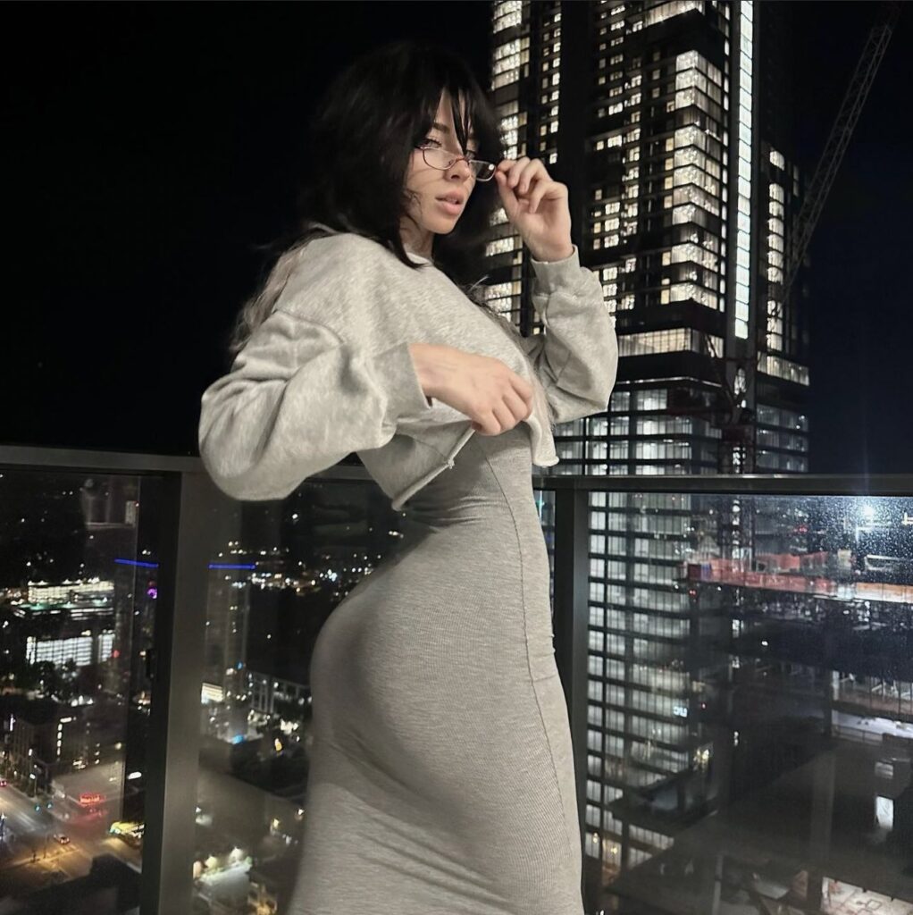 Cinnannoe @cinna.noe OnlyFans wearing grey dress 