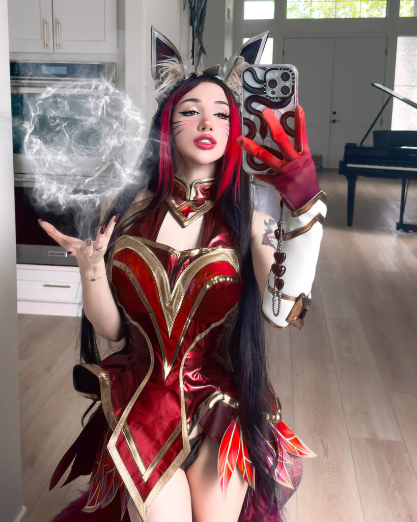 Alyri_tv OnlyFans cosplayer model 