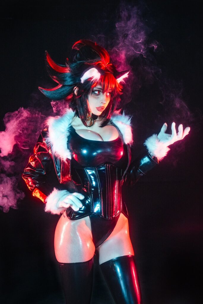 Cinnannoe @cinna.noe OnlyFans wearing hot cosplay costume