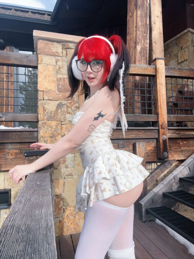 Meggiicosplay @notmeggii OnlyFans cosplayer model wearing white dress and long socks 